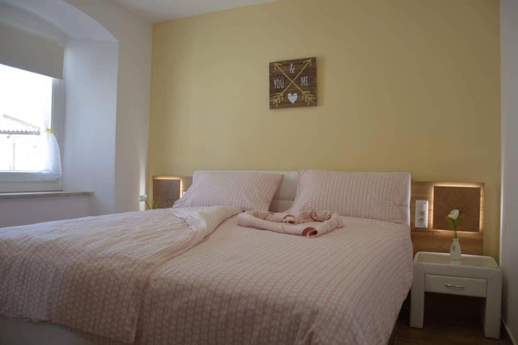 Old Town Apartment Popovic Orsera Esterno foto