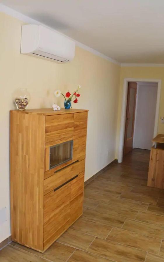 Old Town Apartment Popovic Orsera Esterno foto