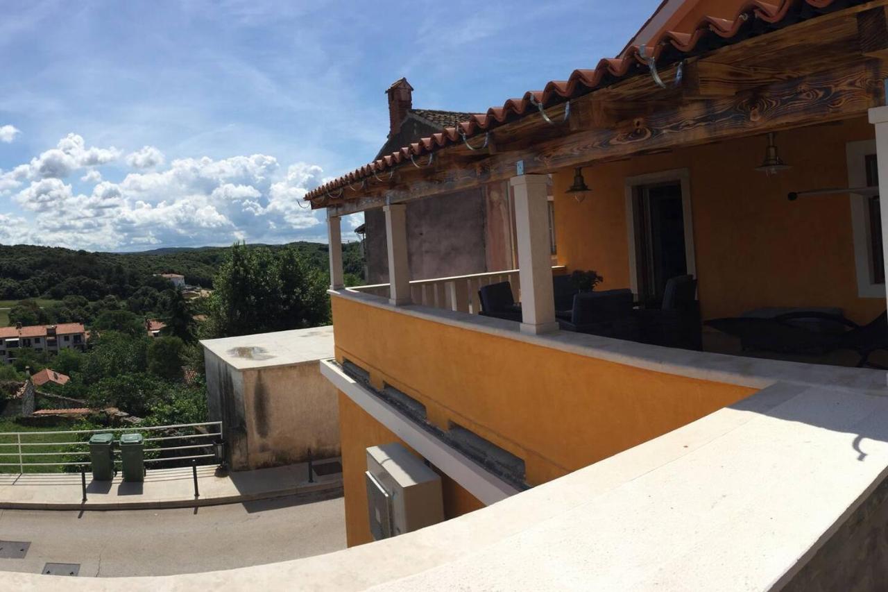 Old Town Apartment Popovic Orsera Esterno foto